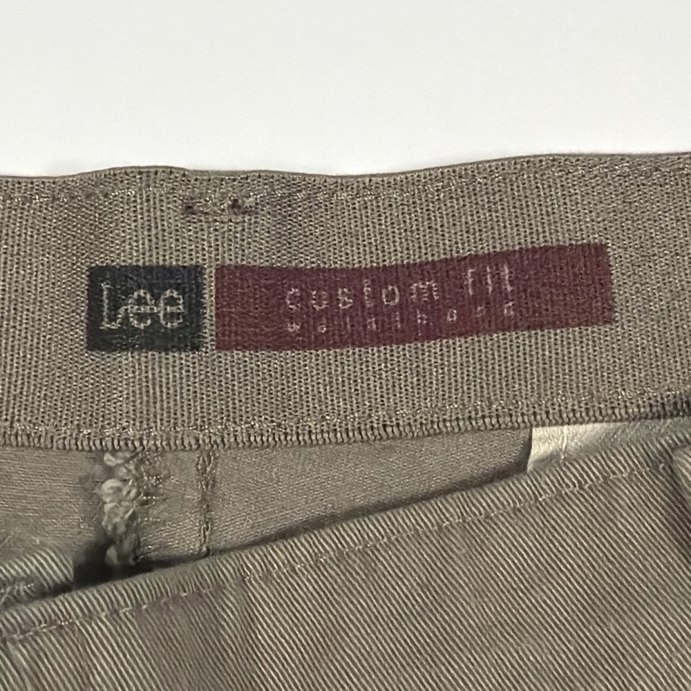 Lee Khaki Pants Men's 34X29 Tan Flat Front Custom Fit Flex Waist - Picture 6 of 10